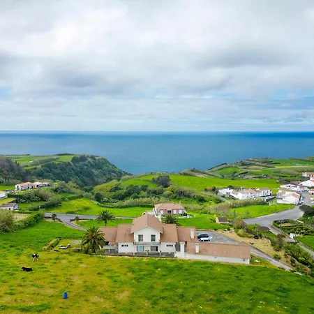 Дом отдыха Casinha Do Monte *