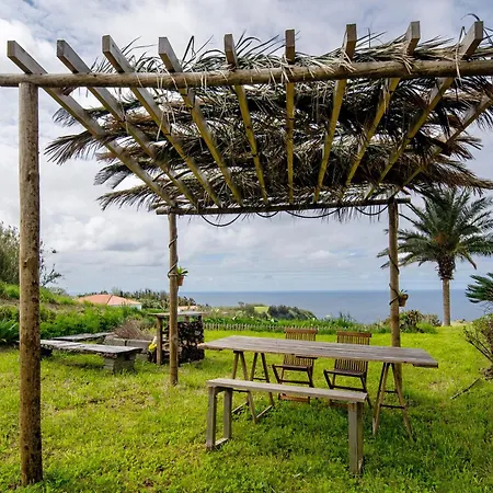 Сasa de vacaciones Casinha Do Monte Achadinha